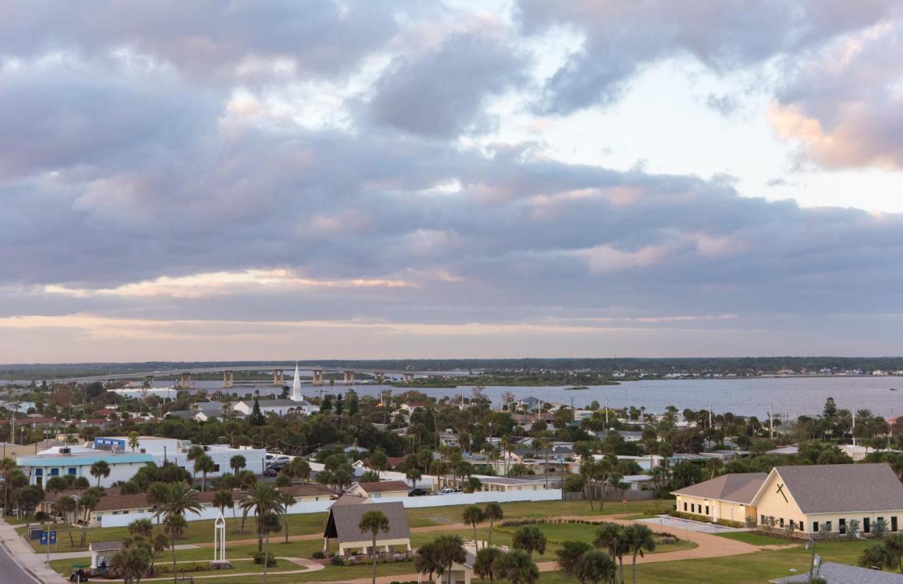 Sand Dollar Condominiums Daytona Beach Shores Exterior foto